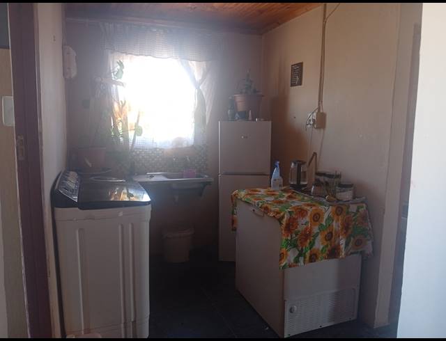 4 BEDROOM HOUSE FOR SALE IN GREENSFIELDS